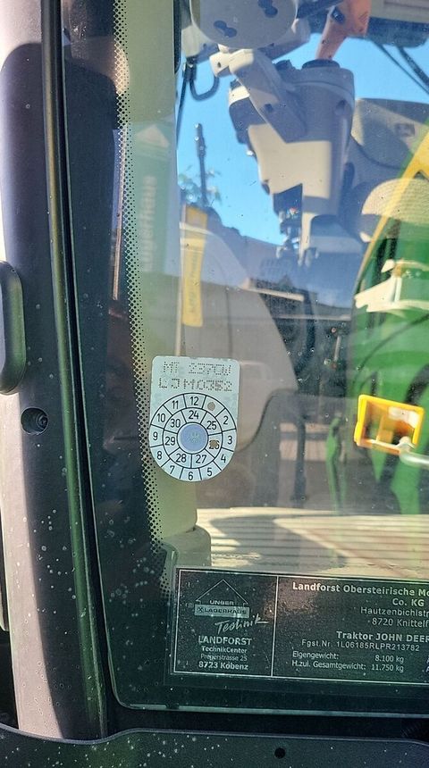 [3229-6525864-21.jpg]