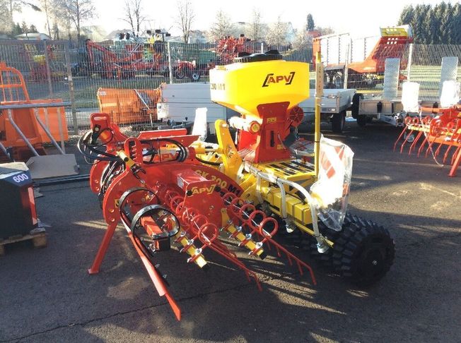 [3229-6535415-0_1.jpg]