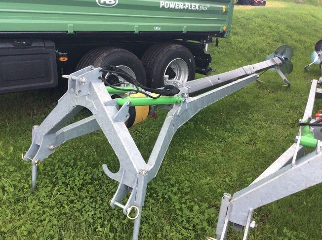 [3229-6614959-0_1.jpg]