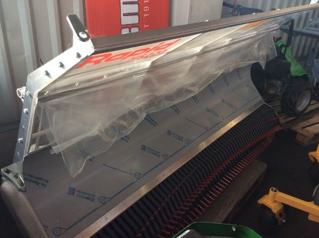 [3229-6622445-0_1.jpg]