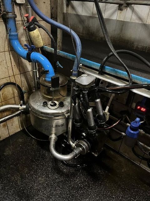 [3229-6663327-7.jpg]