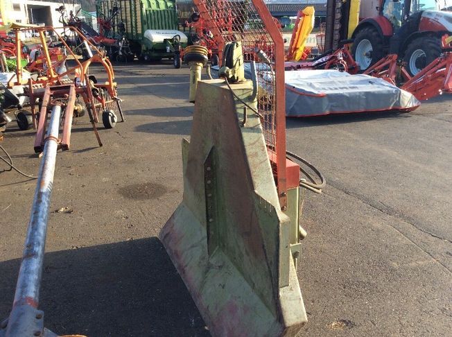 [3229-6784287-0_1.jpg]