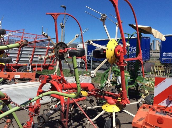 [3229-6968419-0_1.jpg]