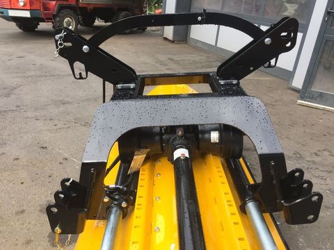 [3244-2011547-8.jpg]