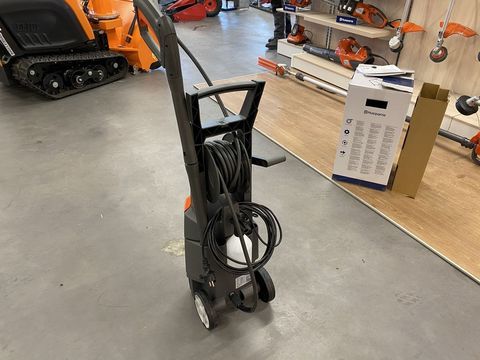 [3244-2535282-3.jpg]