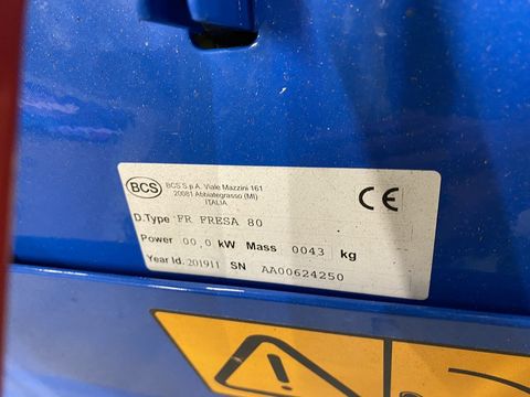 [3244-2730478-1.jpg]