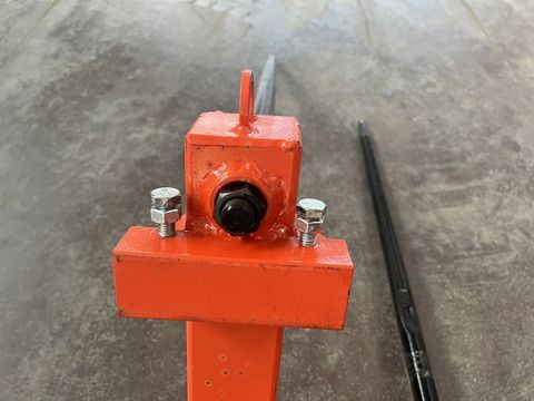 [3244-3270802-3.jpg]