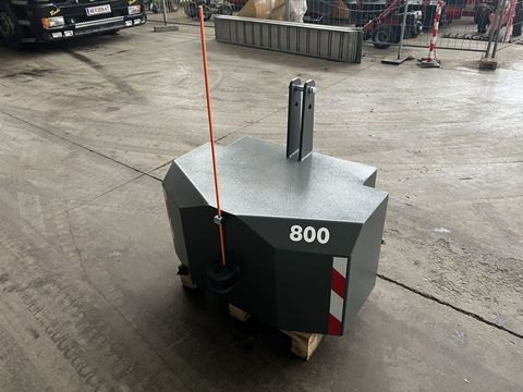 [3244-3395172-0.jpg]