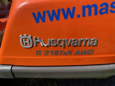 [3244-3547182-11.jpg]