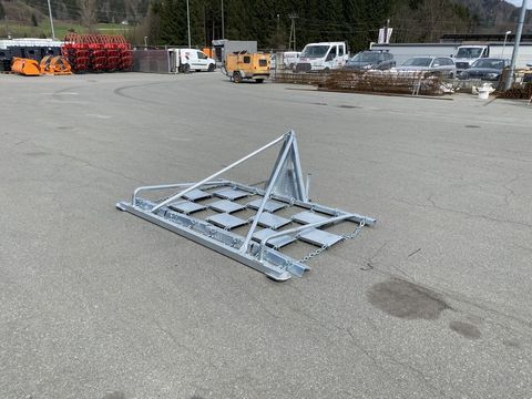 [3244-3555147-0.jpg]