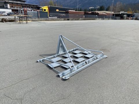 [3244-3555147-5.jpg]