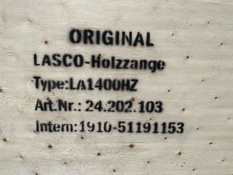 [3244-3587218-19.jpg]