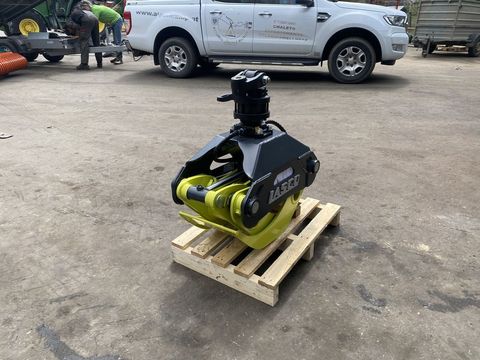 [3244-3587218-3.jpg]