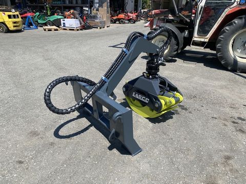 [3244-3655887-2.jpg]