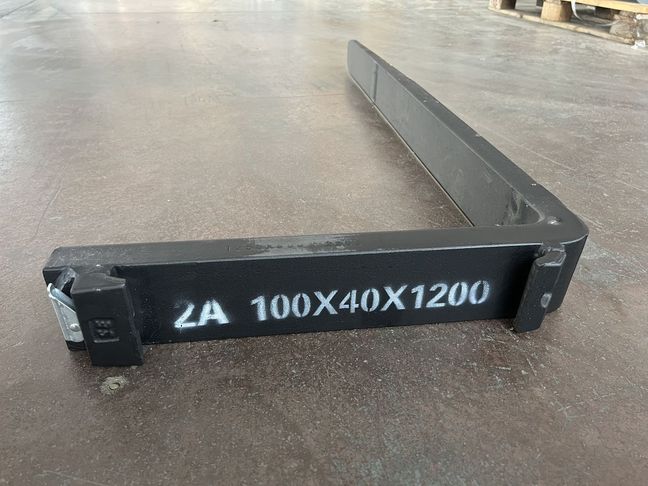 [3244-3814347-0_1.jpg]