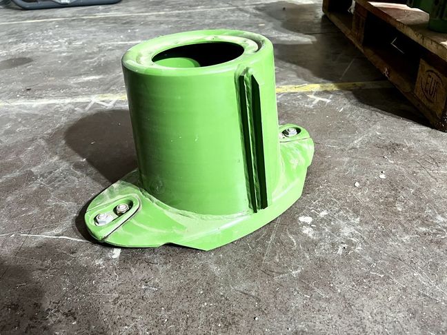 [3244-3907439-0_1.jpg]