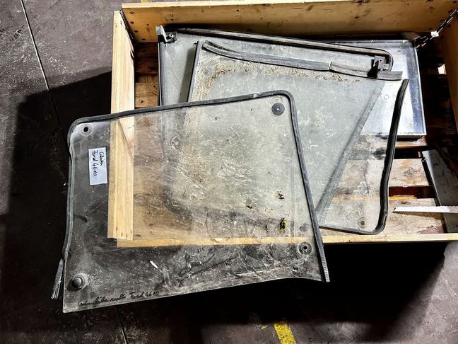 [3244-3912482-0_1.jpg]