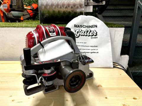 [3244-3939572-1.jpg]