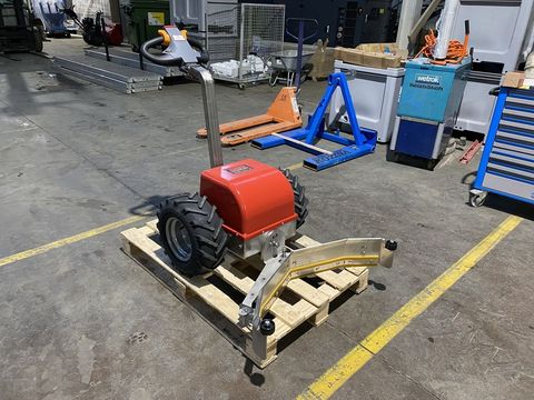 [3244-3996836-8.jpg]