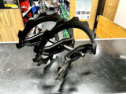 [3244-4092876-5.jpg]