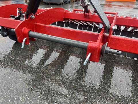 [3244-4180512-14.jpg]