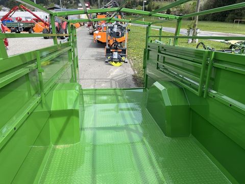 [3244-4217914-6.jpg]