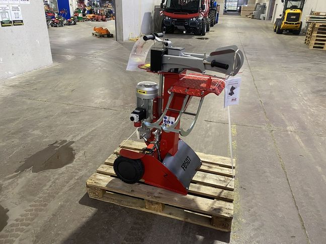 [3244-4231561-0_1.jpg]