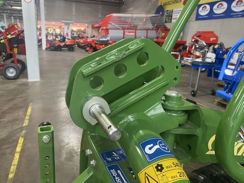 [3244-4334768-12.jpg]