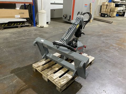 [3244-4391394-5.jpg]