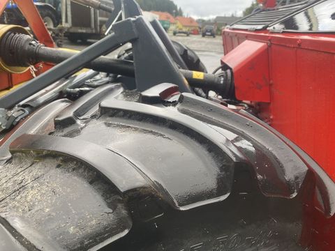 [3244-4483727-16.jpg]