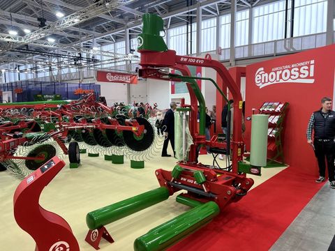 [3244-4752948-6.jpg]