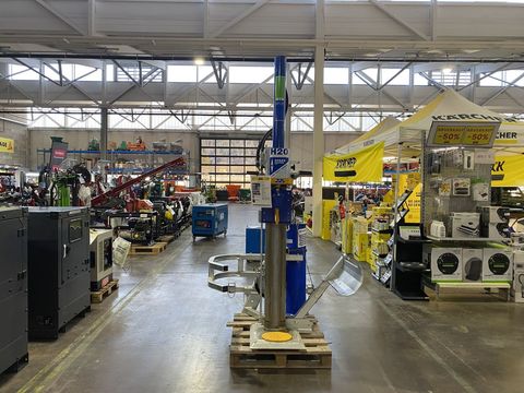 [3244-5301731-1.jpg]