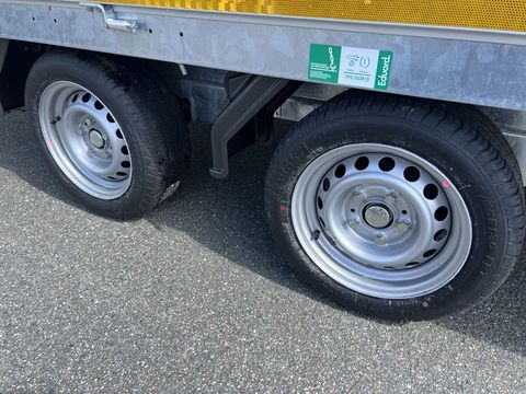 [3244-5667276-12.jpg]