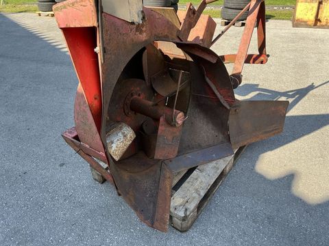 [3244-5667572-9.jpg]