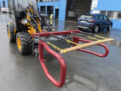 [3244-5721571-18.jpg]