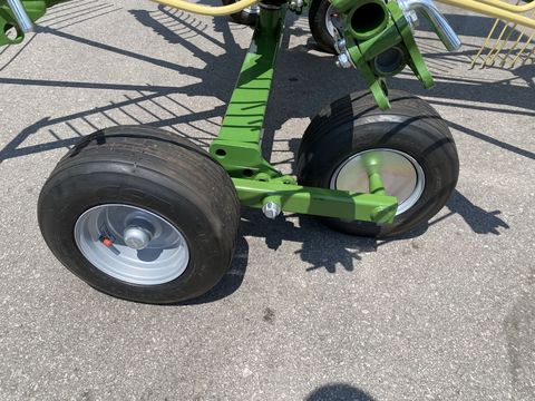 [3244-5876965-20.jpg]
