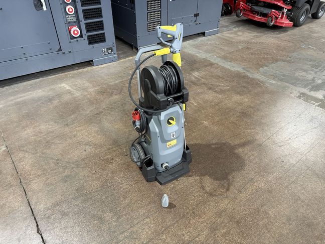 [3244-5961107-0_1.jpg]