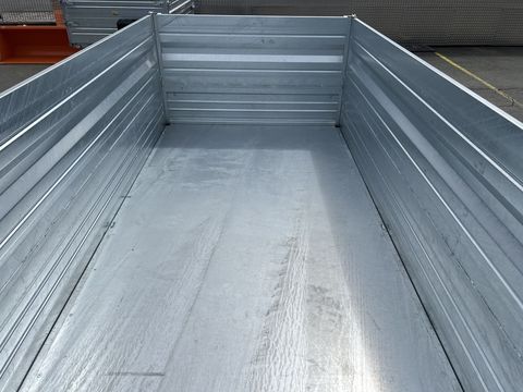 [3244-5990140-14.jpg]