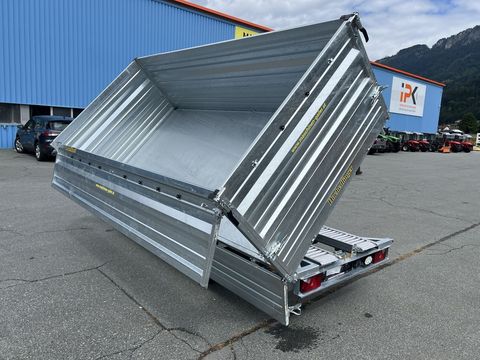 [3244-5990140-3.jpg]