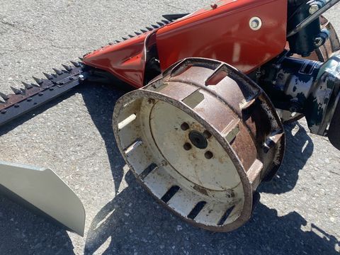 [3244-5993338-12.jpg]