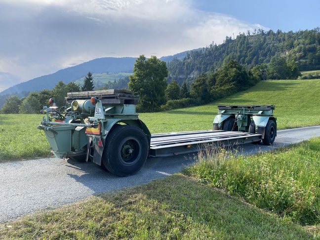 [3244-6043679-0_1.jpg]