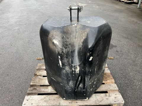 [3244-6391394-2.jpg]