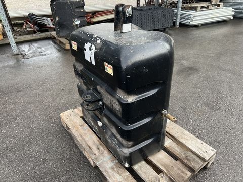 [3244-6391394-4.jpg]