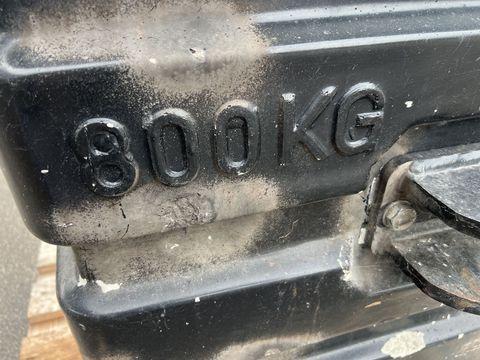 [3244-6391394-6.jpg]