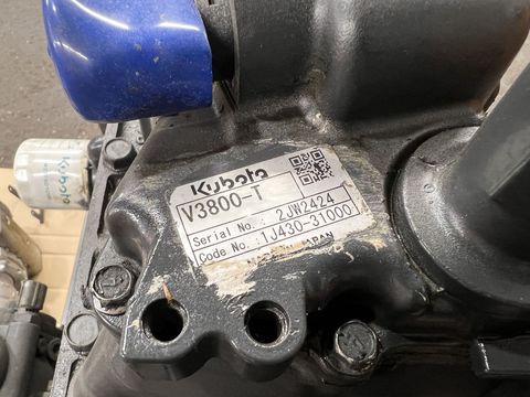 [3244-6409982-13.jpg]