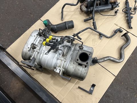 [3244-6409982-8.jpg]