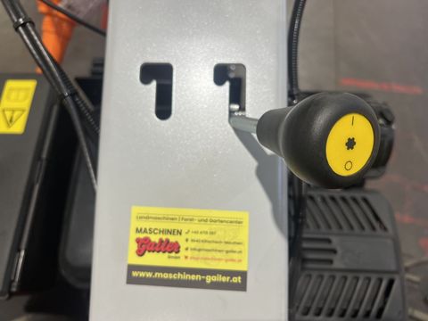 [3244-6484998-15.jpg]