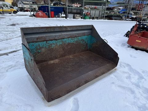 [3244-6618937-6.jpg]