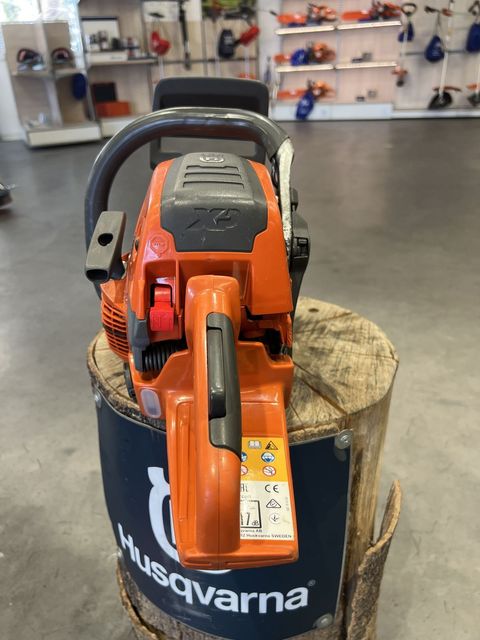 [3244-6660264-2.jpg]