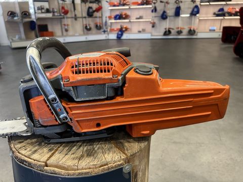 [3244-6660264-3.jpg]